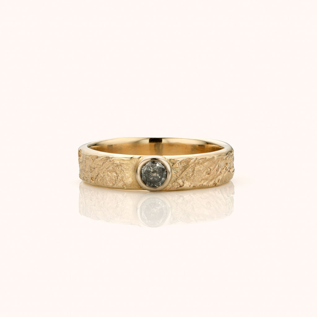 witgouden ring met zout/peper diamant
